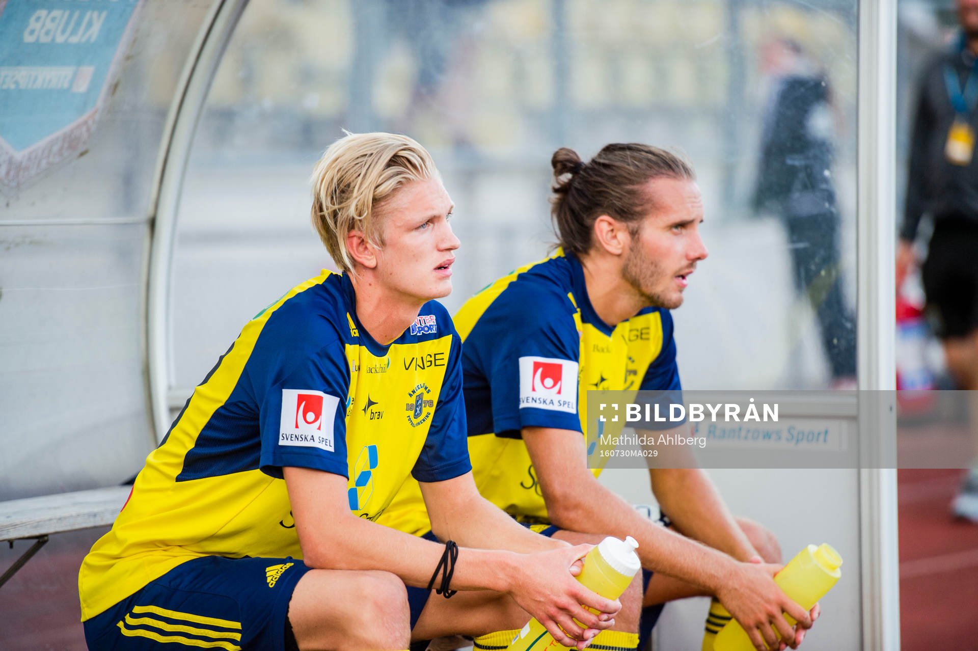 Ängelholms Andreas Karlsson och Johan Eiswohld  deppar