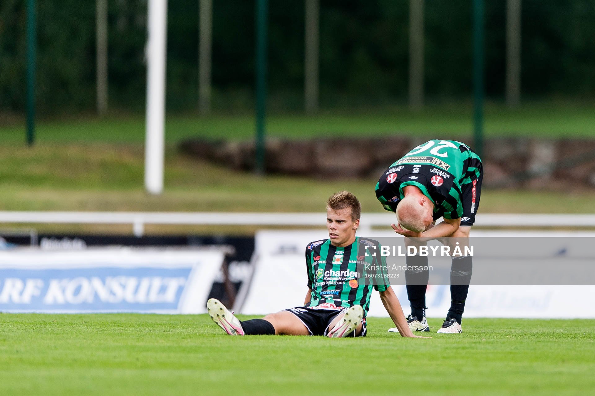 Varbergs Elias Andersson och Viktor Nilsson deppar