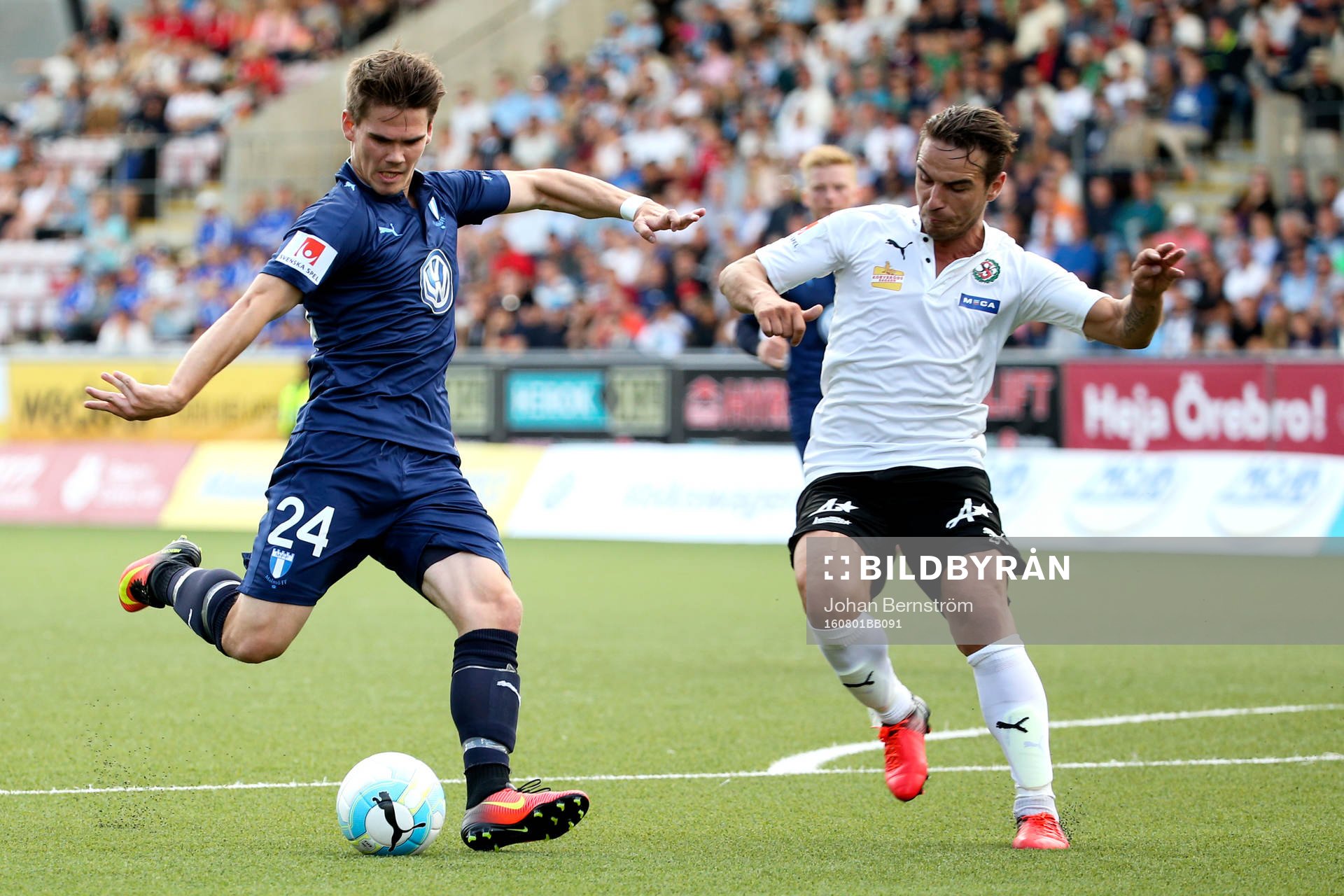 Malmö FFs Vidar Örn Kjartansson och Örebros Nordin Gerzic