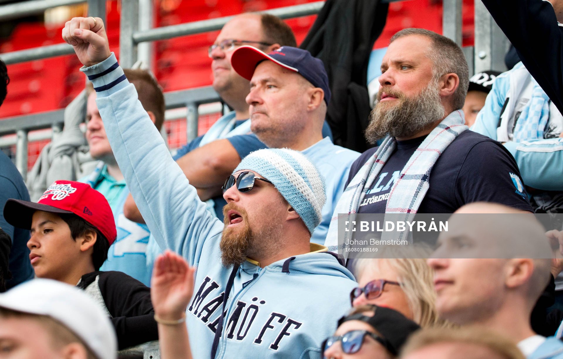 Malmö FFs Vidar Örn Kjartansson gör 0-2 och jublar