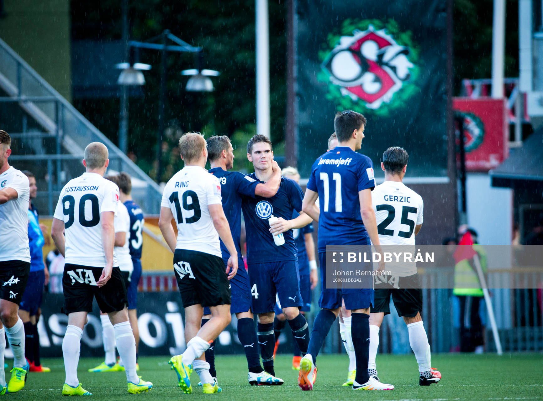 Malmö FFs Vidar Örn Kjartansson är glad