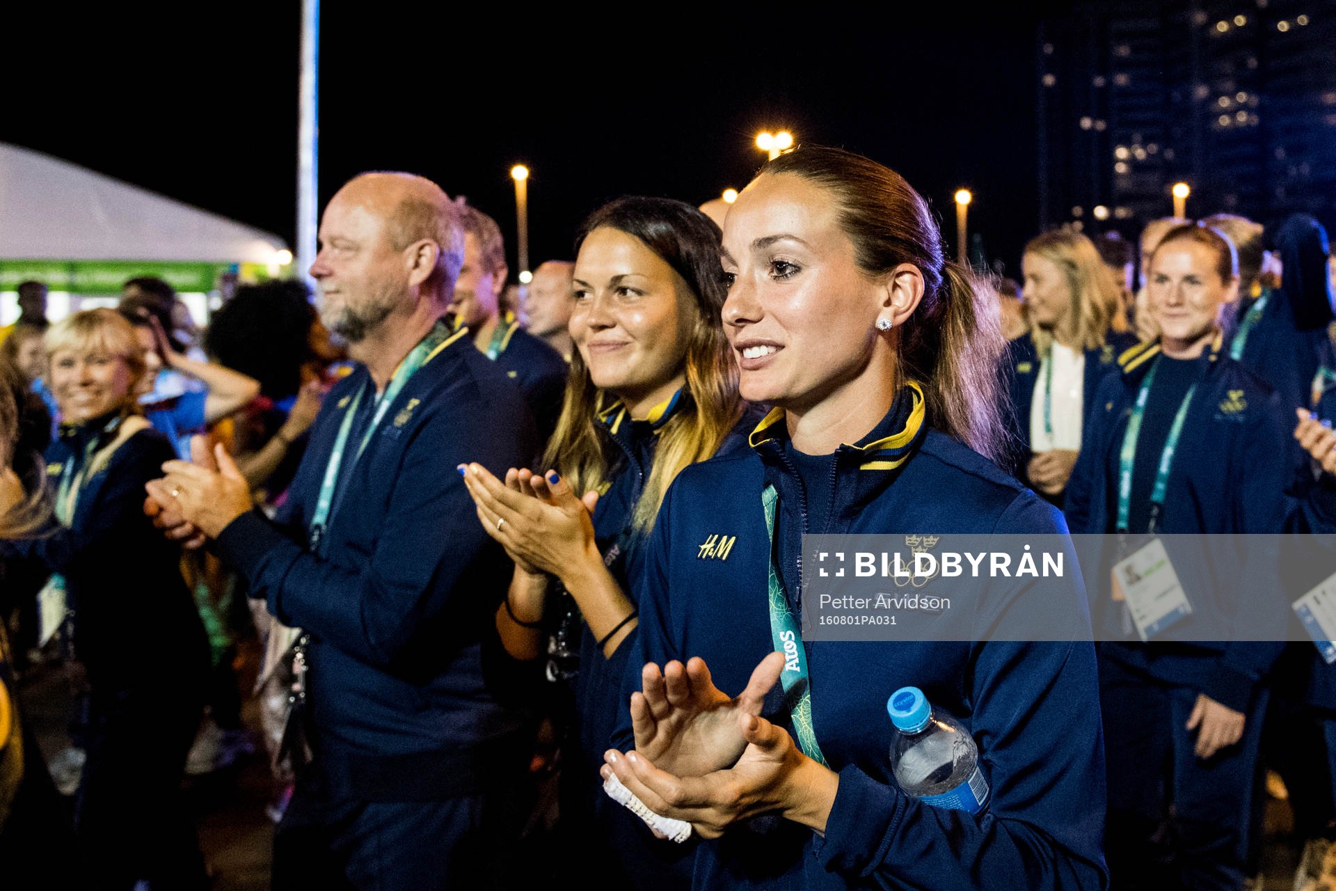 Kosovare Asllani och Emilia Appelqvist