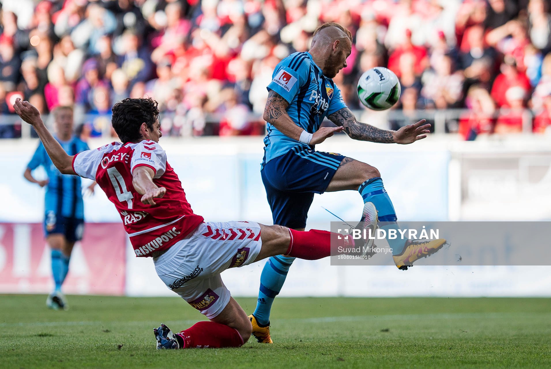 Kalmars Marko Biskupovic och Djurgårdens Magnus Eriksson