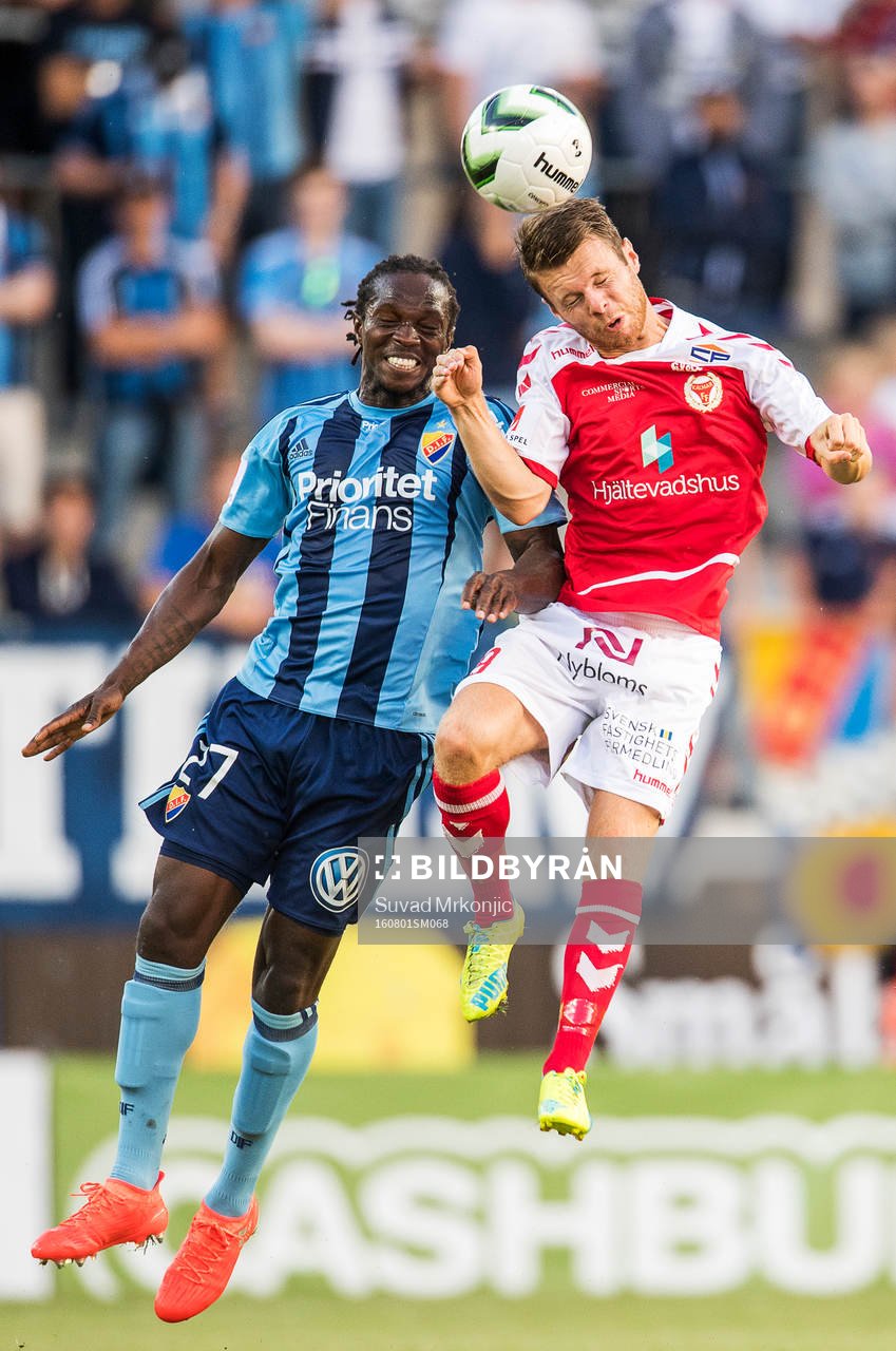 Djurgårdens Kebba Ceesay och Kalmars Måns Söderqvist