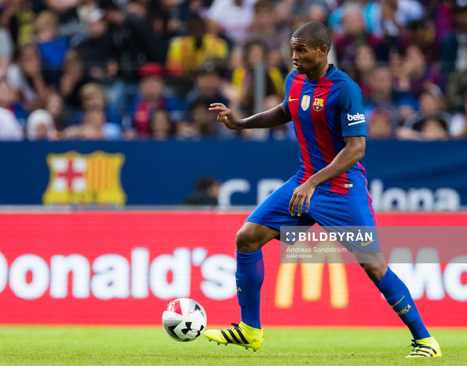 Barcelonas Marlon Santos