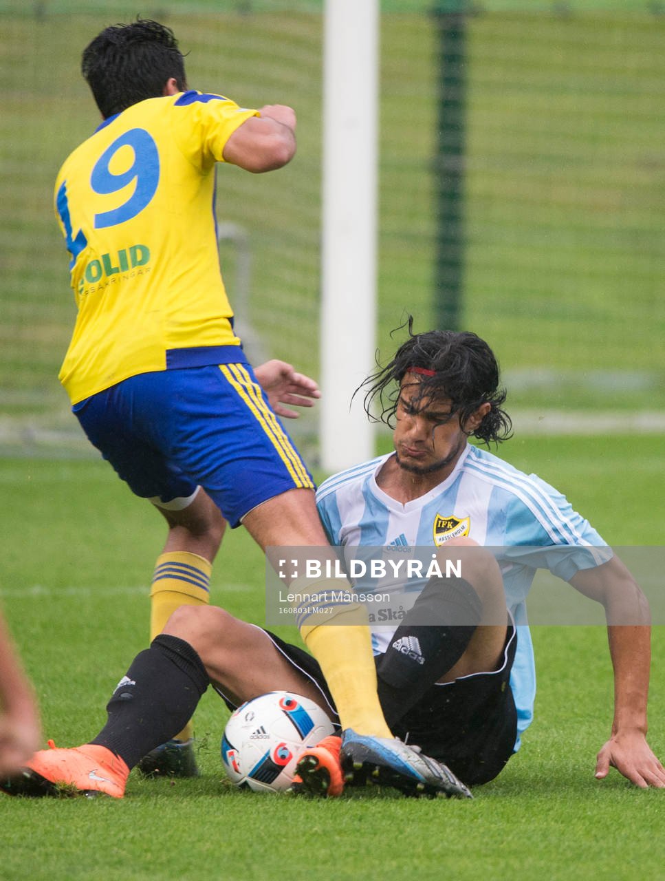 IFK Hässleholms Ameer Naseer i matchen i Svenska Cupen