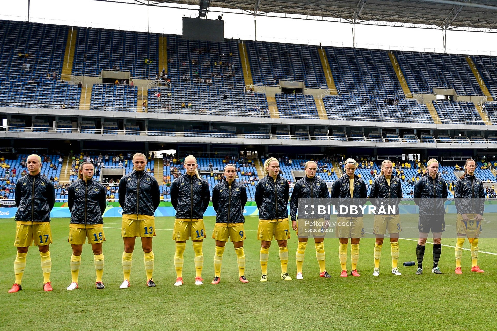 Sveriges startelva före fotbollsmatchen mellan Sverige och