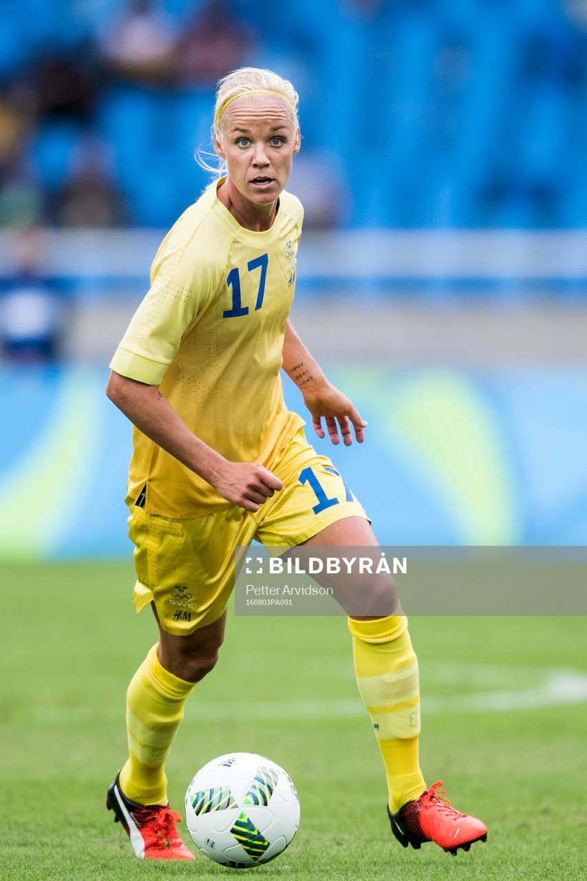 Sveriges Caroline Seger i fotbollsmatchen mellan Sverige