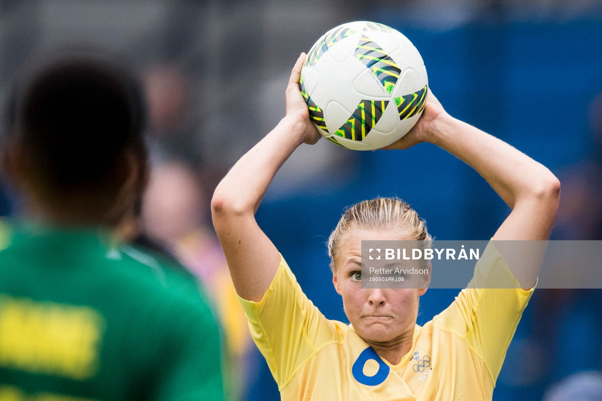 Sveriges Magdalena Ericsson i fotbollsmatchen mellan