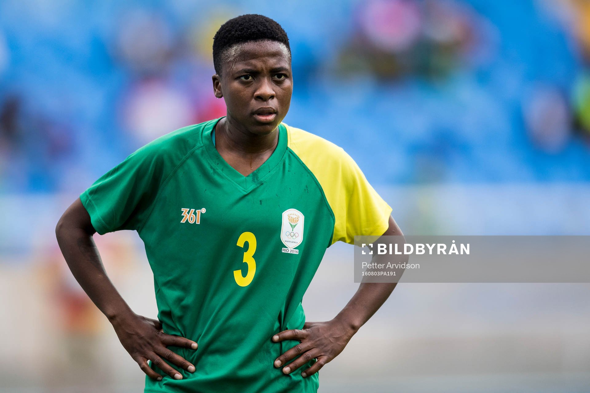 Sydafrikas Nothando Vilakazi i fotbollsmatchen mellan