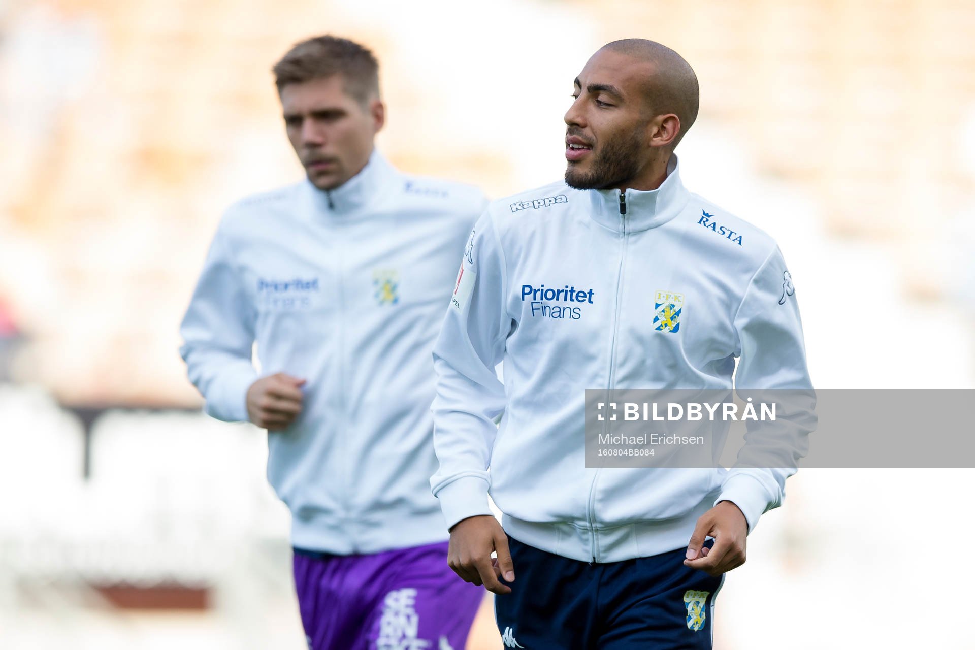 IFK Göteborgs Haitam Aleesami värmer upp innan