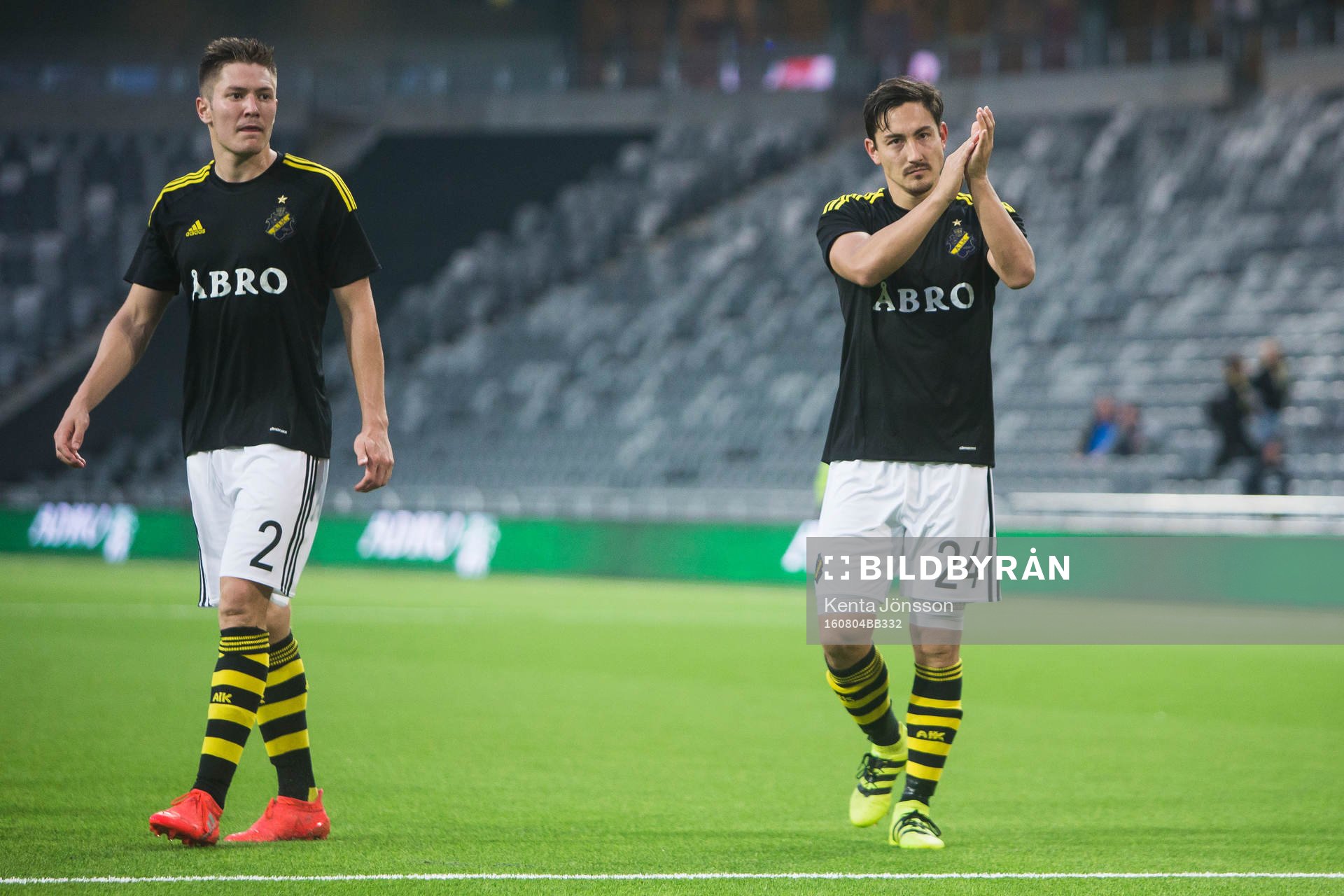 s Stefan Ishizaki och Haukur Heidar Hauksson deppar
