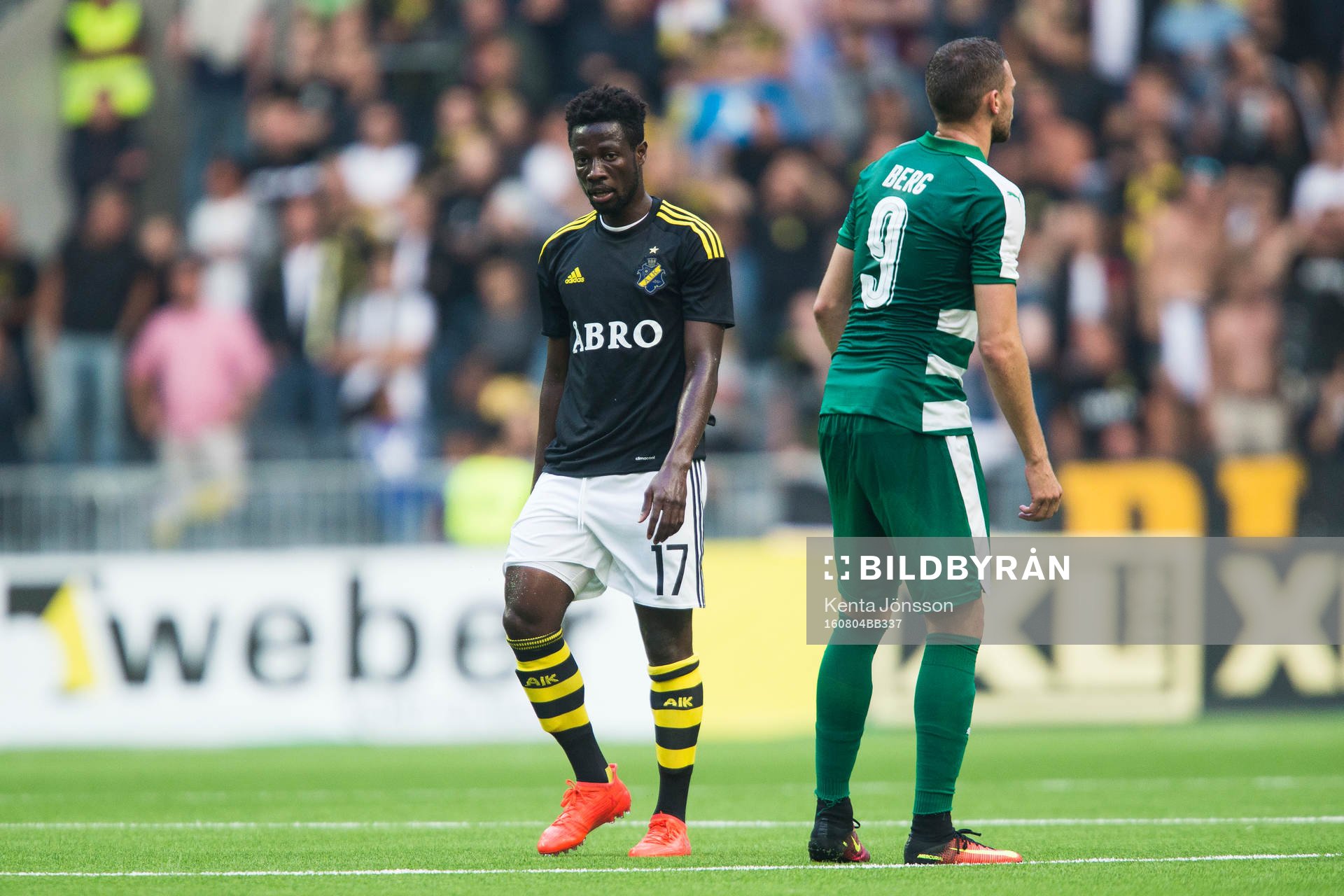 s Ebenezer Ofori deppar bredvid Panathinaikos Marcus Berg