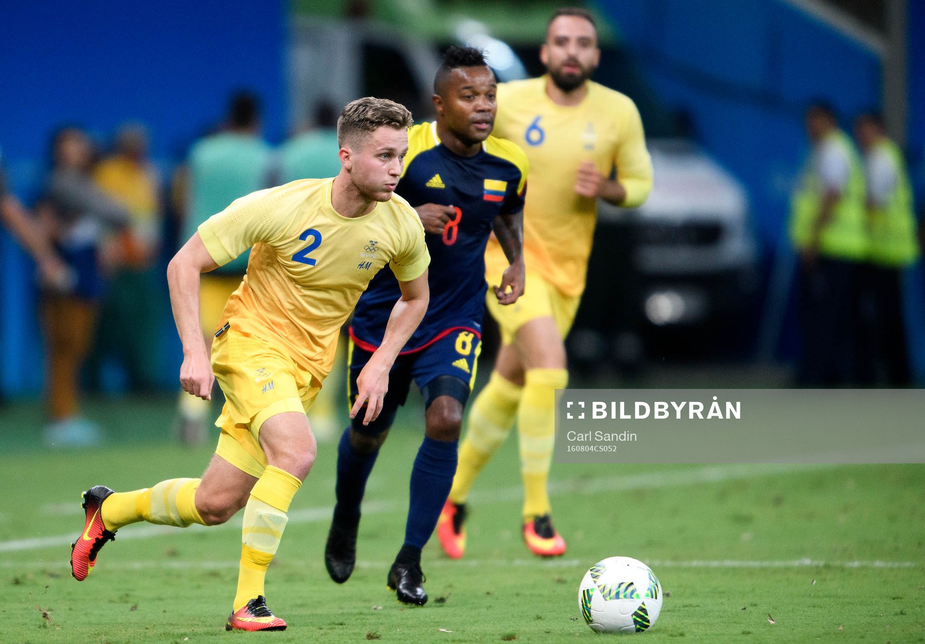 Sveriges Adam Lundqvist i fotbollsmatchen mellan Sverige