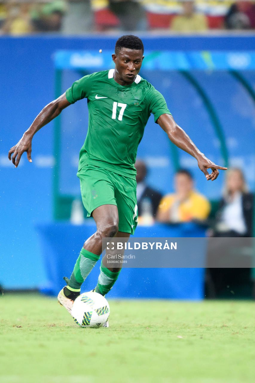 Nigerias Usman Muhammed i fotbollsmatchen mellan Nigeria