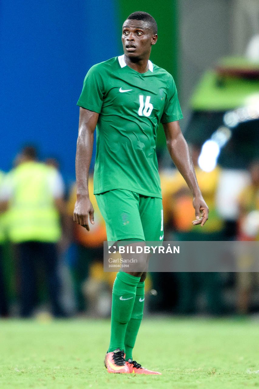 Nigerias Stanley Amuzie i fotbollsmatchen mellan Nigeria