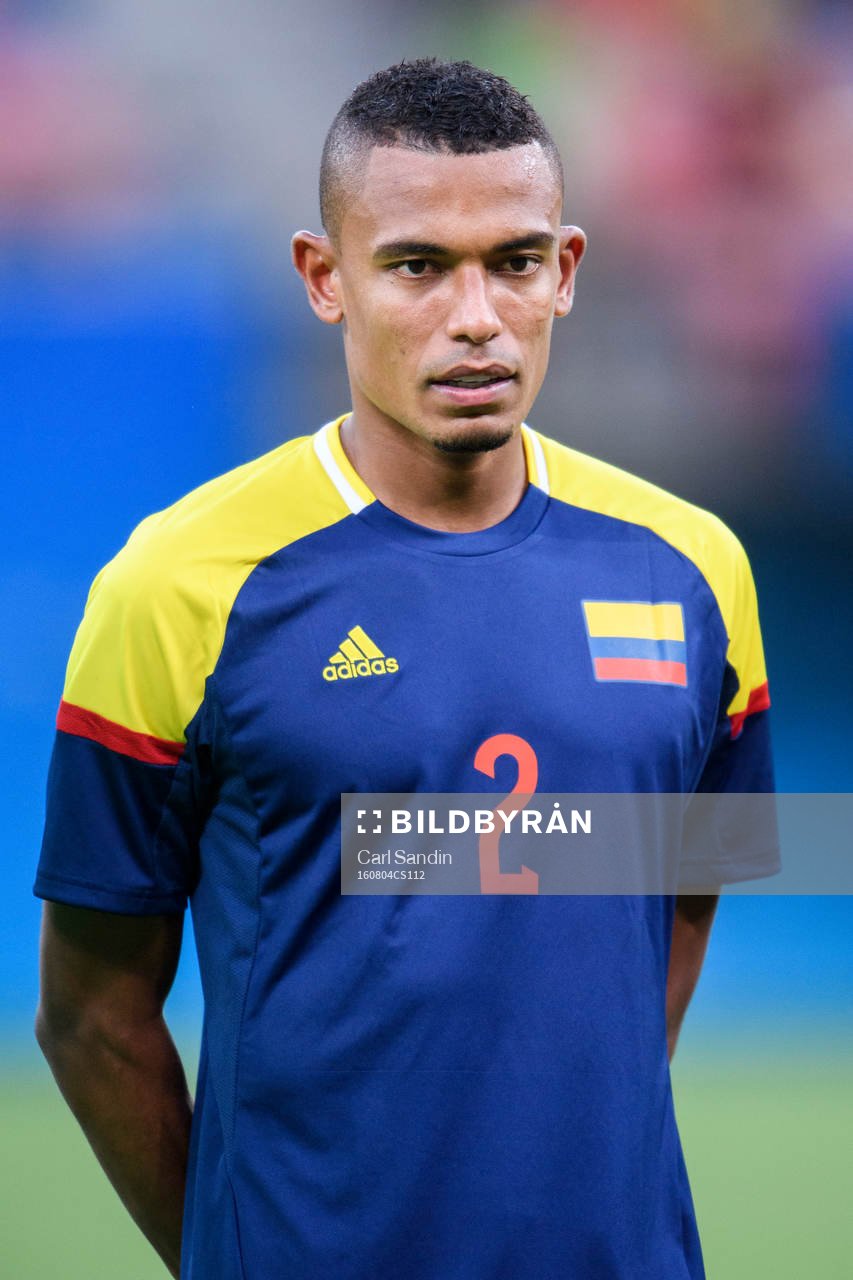 Colombias William Tesillo vid lineup innan fotbollsmatchen