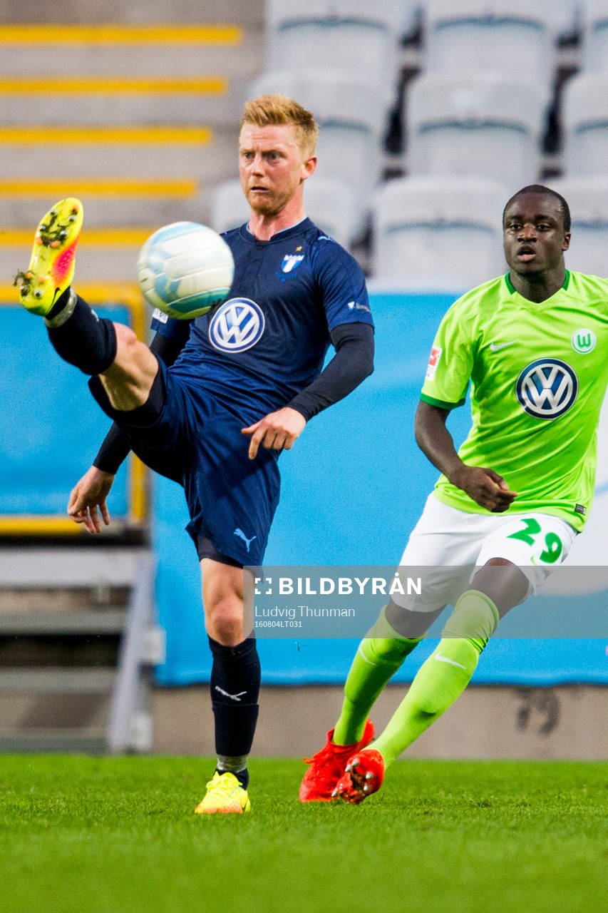 Malmö FFs Anders Christiansen och Wolfsburgs Amara Conde