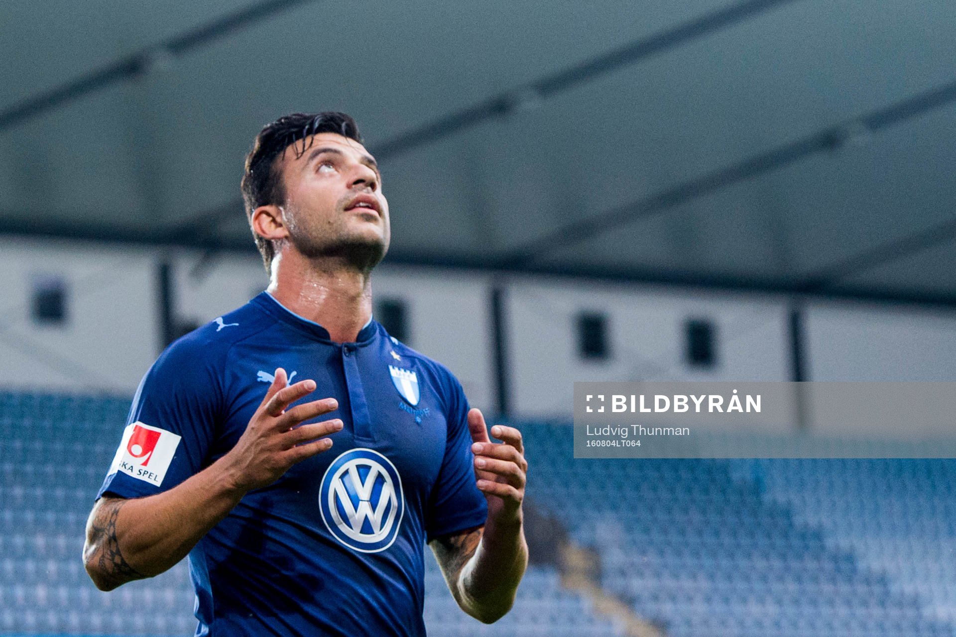 Malmö FFs Behrang Safari deppar
