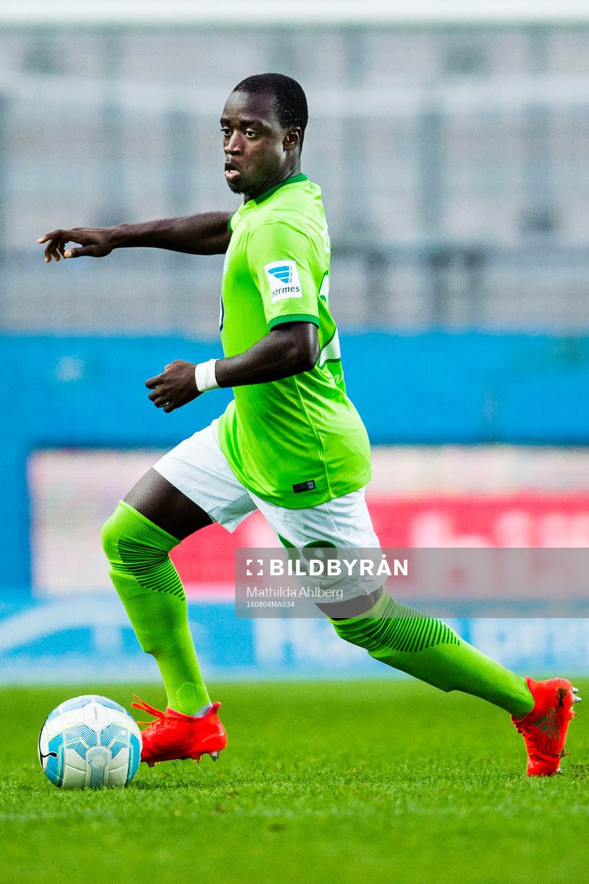 Wolfsburgs Amara Conde under träningsmatchen i fotboll mellan Malmö FF och Wolfsburg den 4 augusti 2016 i Malmö.