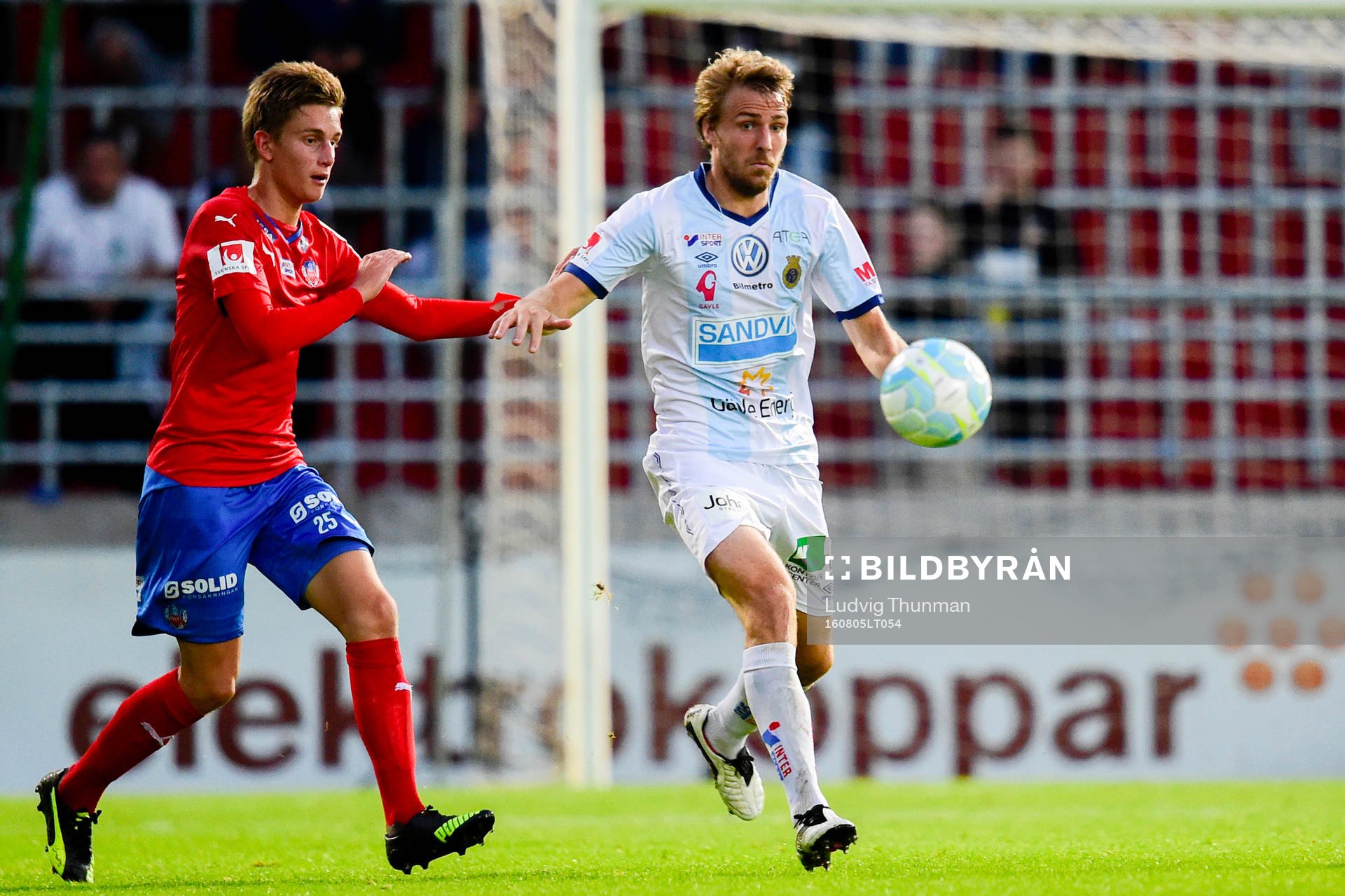 Helsingborgs Felix Bindelöv och Gefles Johan Oremo