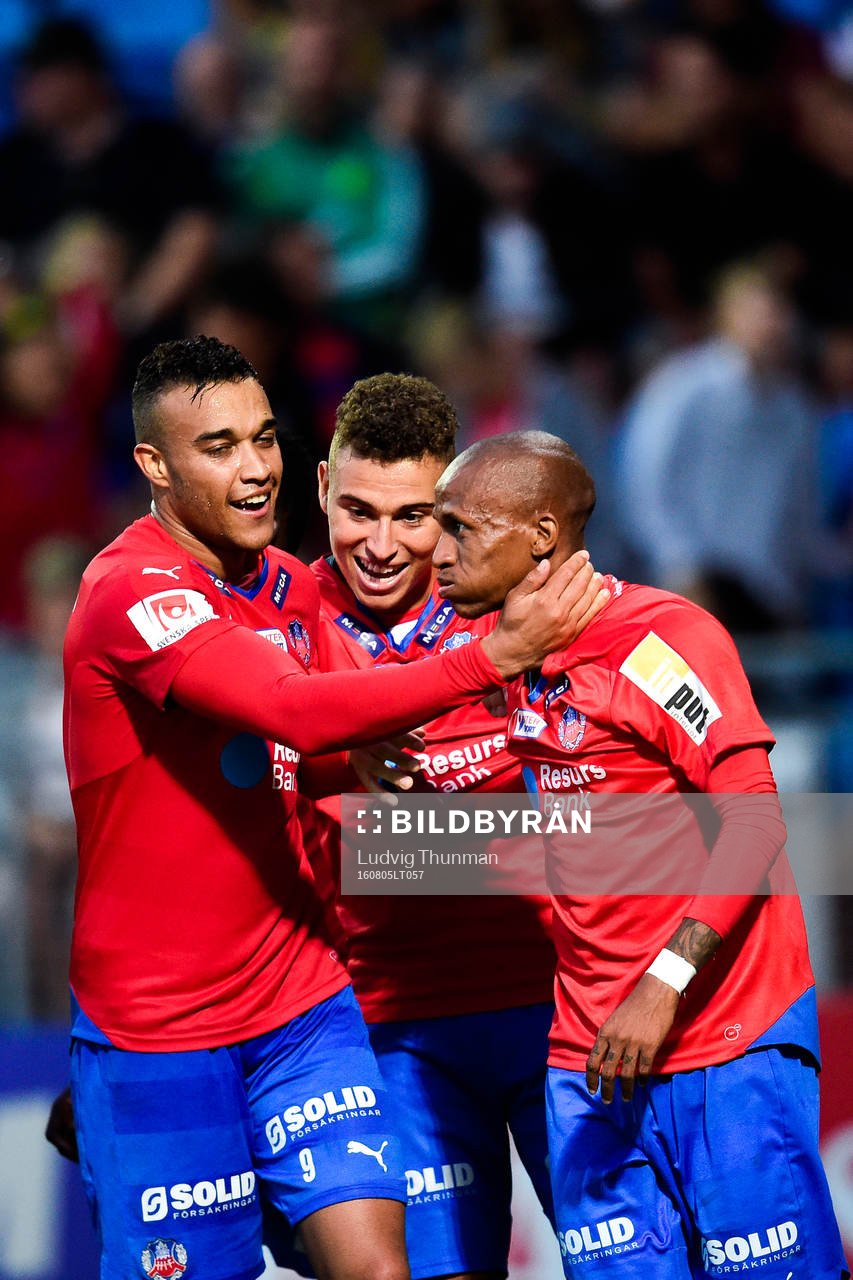 Helsingborgs Tyrell Rusike , Jordan Larsson och Amethyst