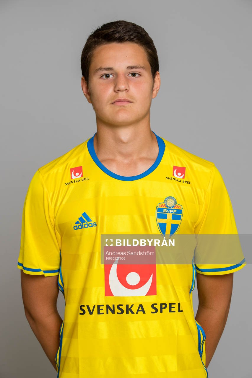 Helmer Andersson som spelar i P15/01 landslaget i fotboll