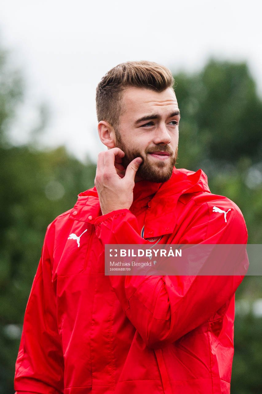 Arsenals Callum Chambers