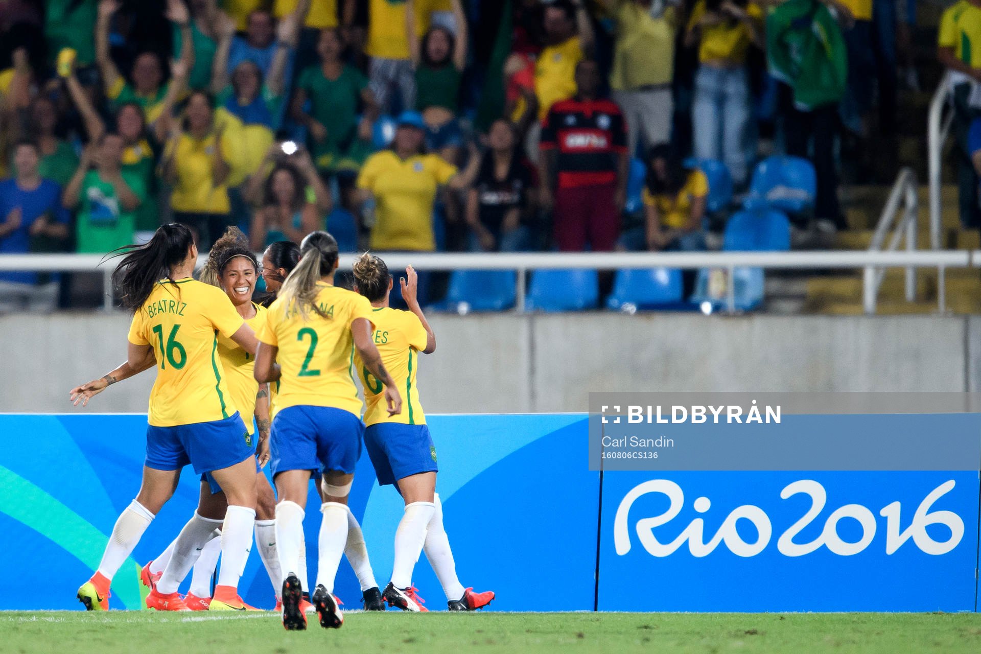 Brasiliens Cristiane jublar