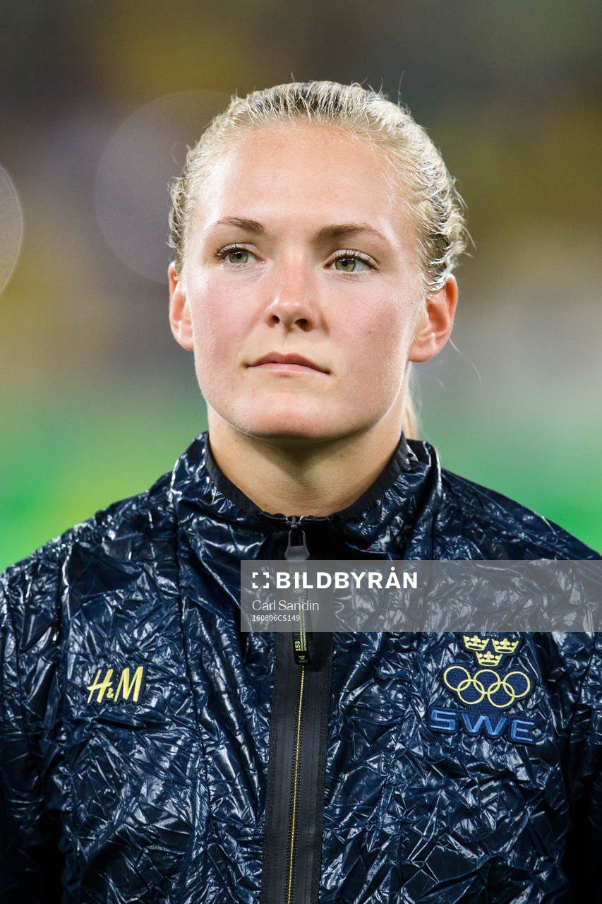 vid lineup innan fotbollsmatchen mellan Brasilien och
