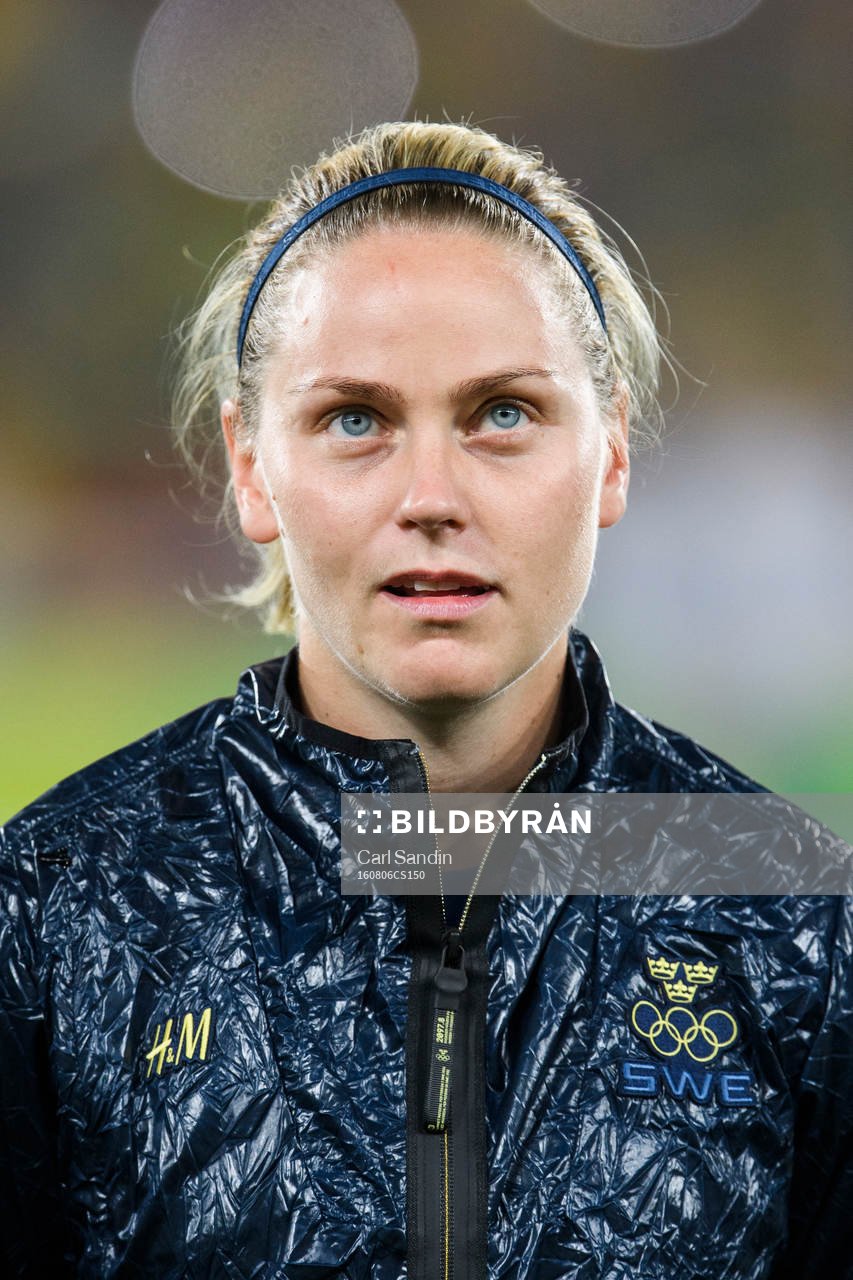 vid lineup innan fotbollsmatchen mellan Brasilien och