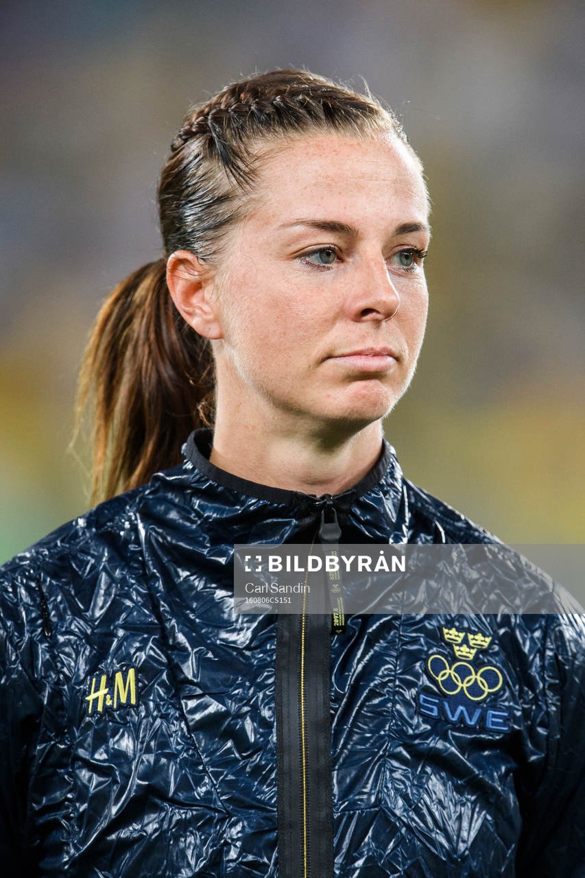 vid lineup innan fotbollsmatchen mellan Brasilien och