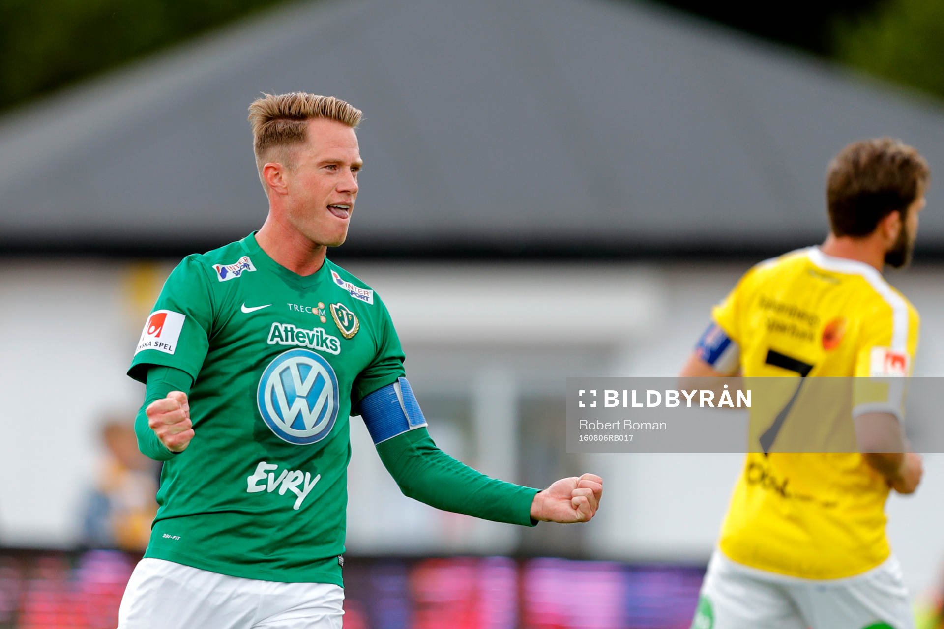 Jönköpings Tommy Thelin jublar