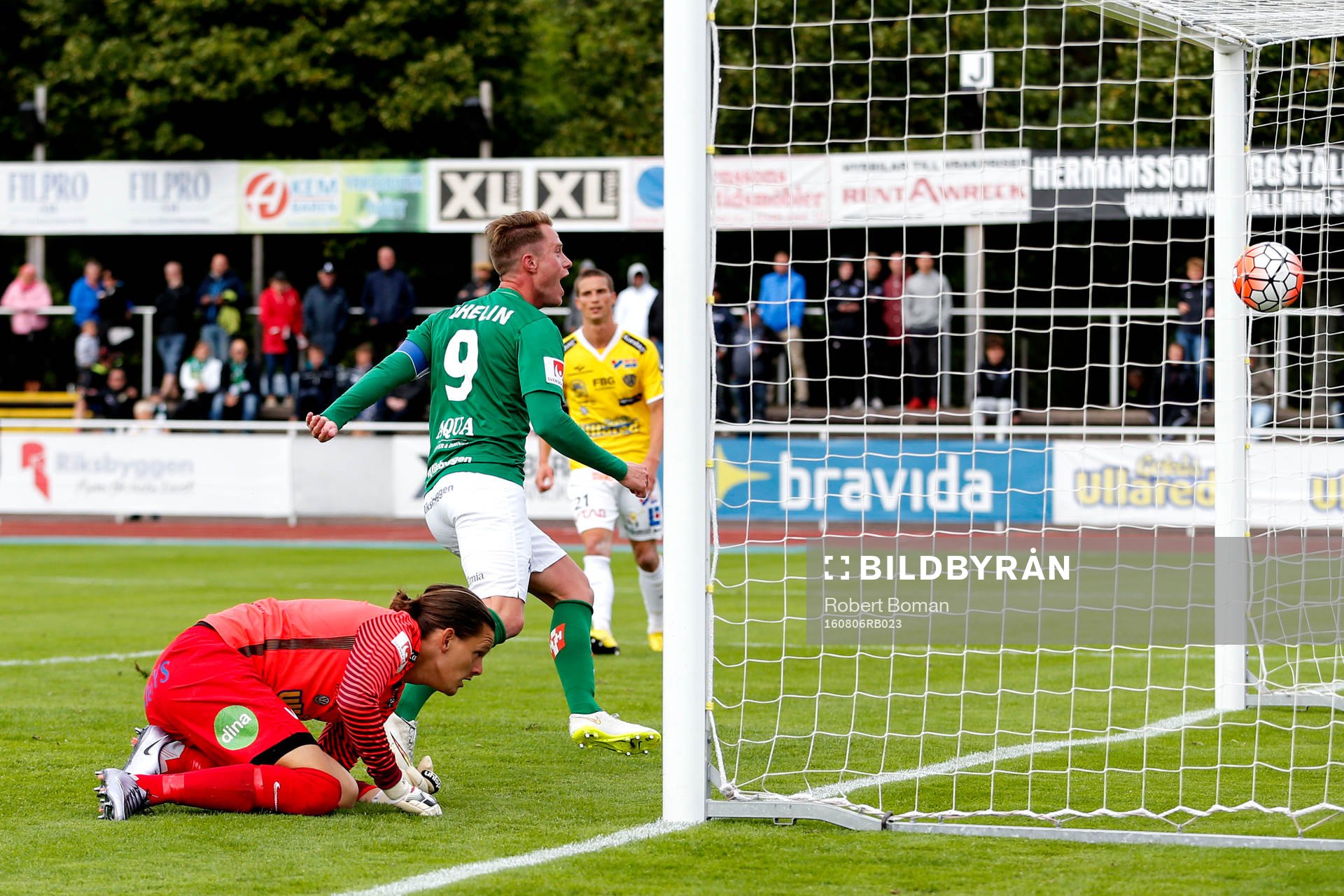 Jönköpings Tommy Thelin gör 0-3