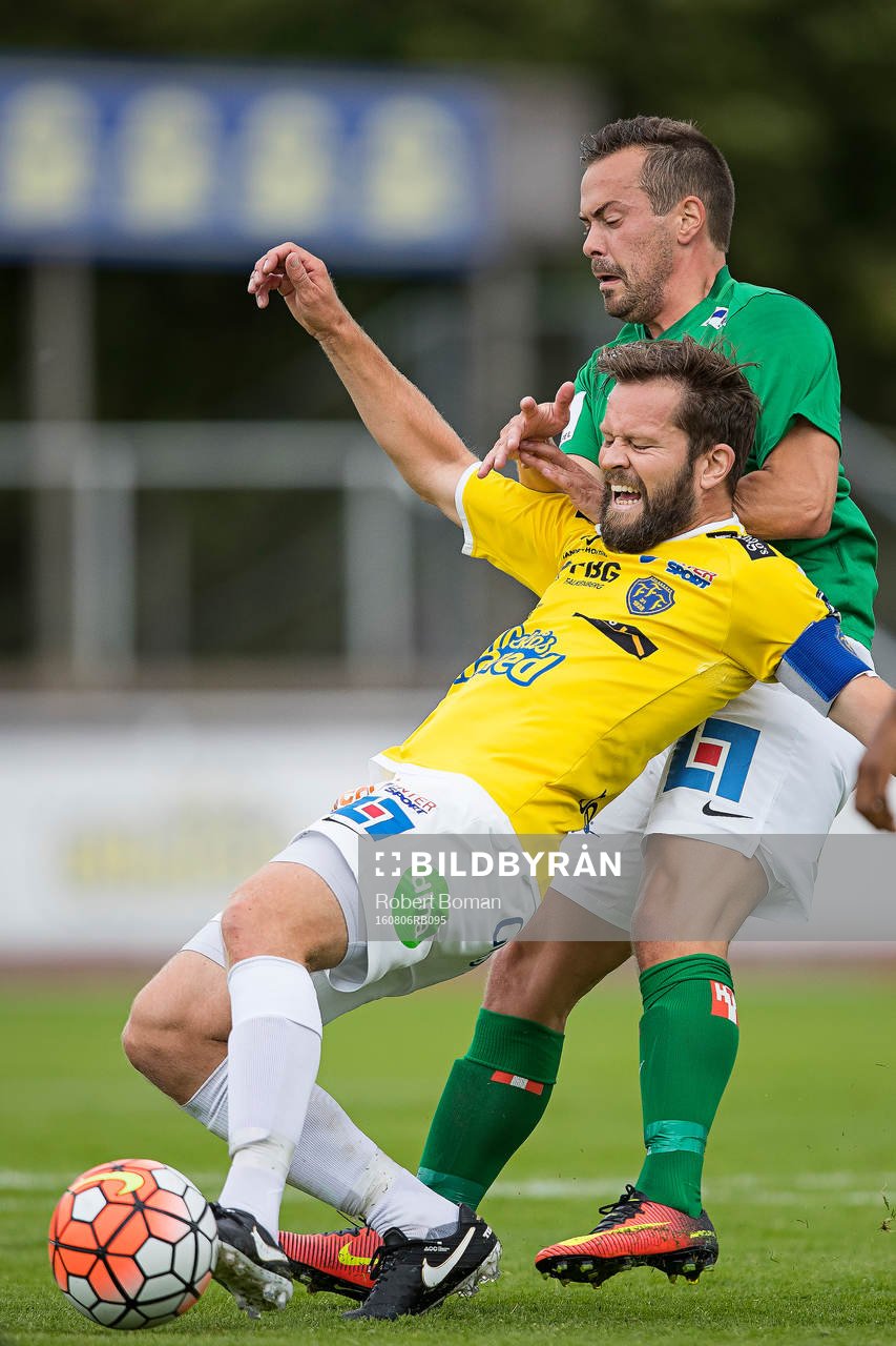 Falkenbergs David Svensson och Jönköpings Fredric Fendrich