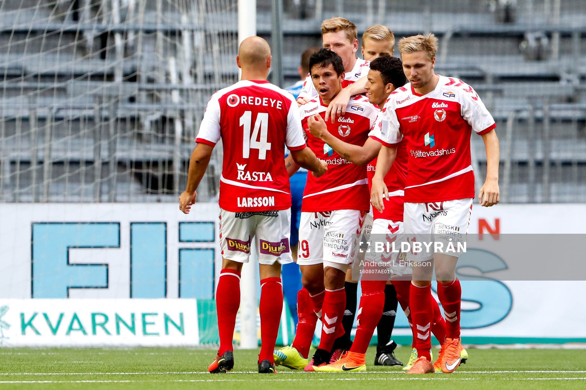 Kalmars Romário Pereira Sipião jublar efter 1-1 under fotbollsmatchen i Allsvenskan mellan Hammarby och Kalmar den 7 augusti 2016 i Stockholm.