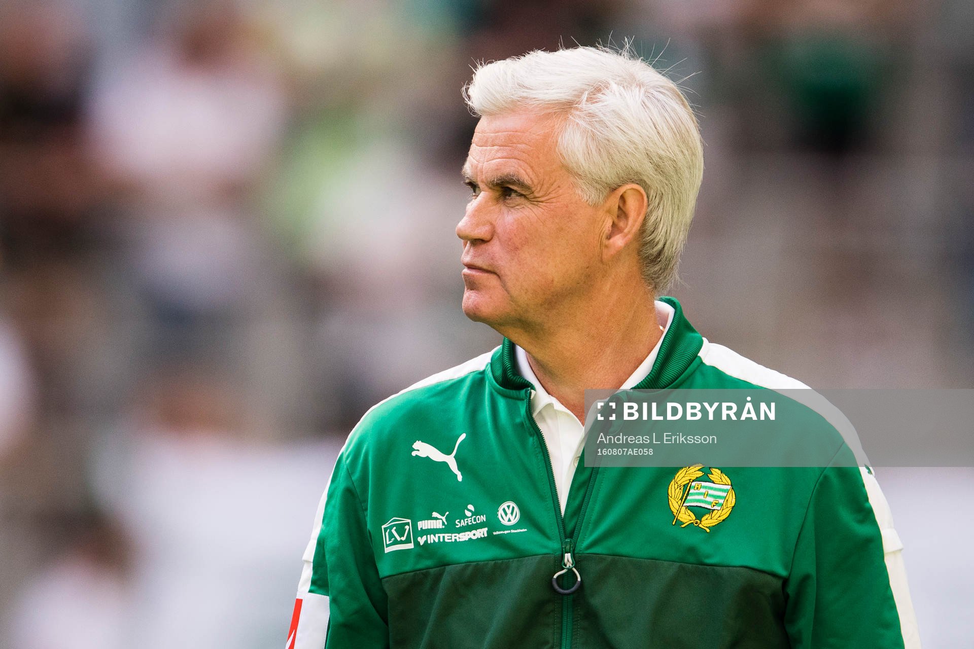 Hammarbys tränare Nanne Bergstrand innan fotbollsmatchen i
