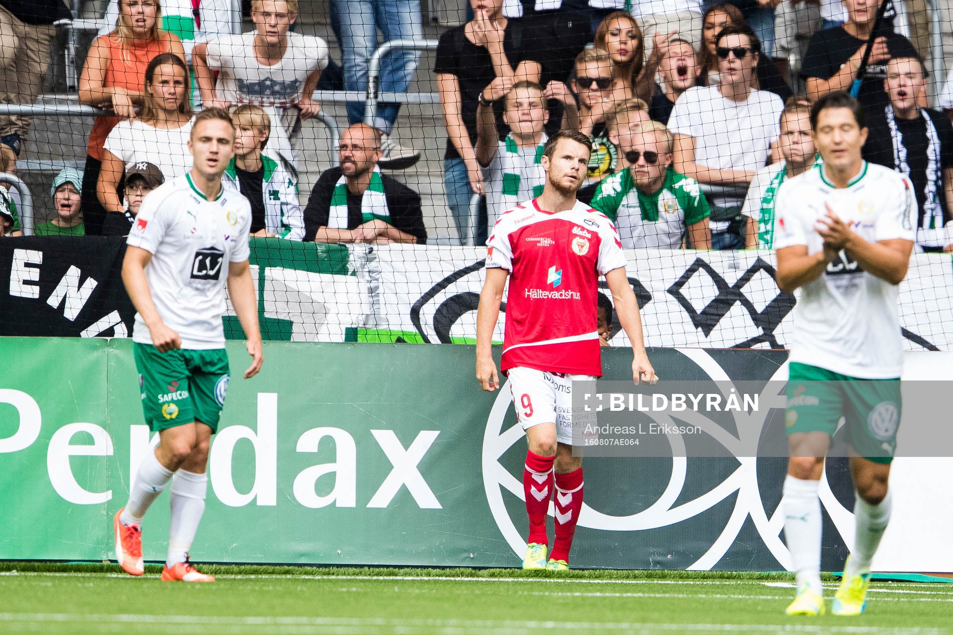 Kalmars Måns Söderqvist ser deppig ut