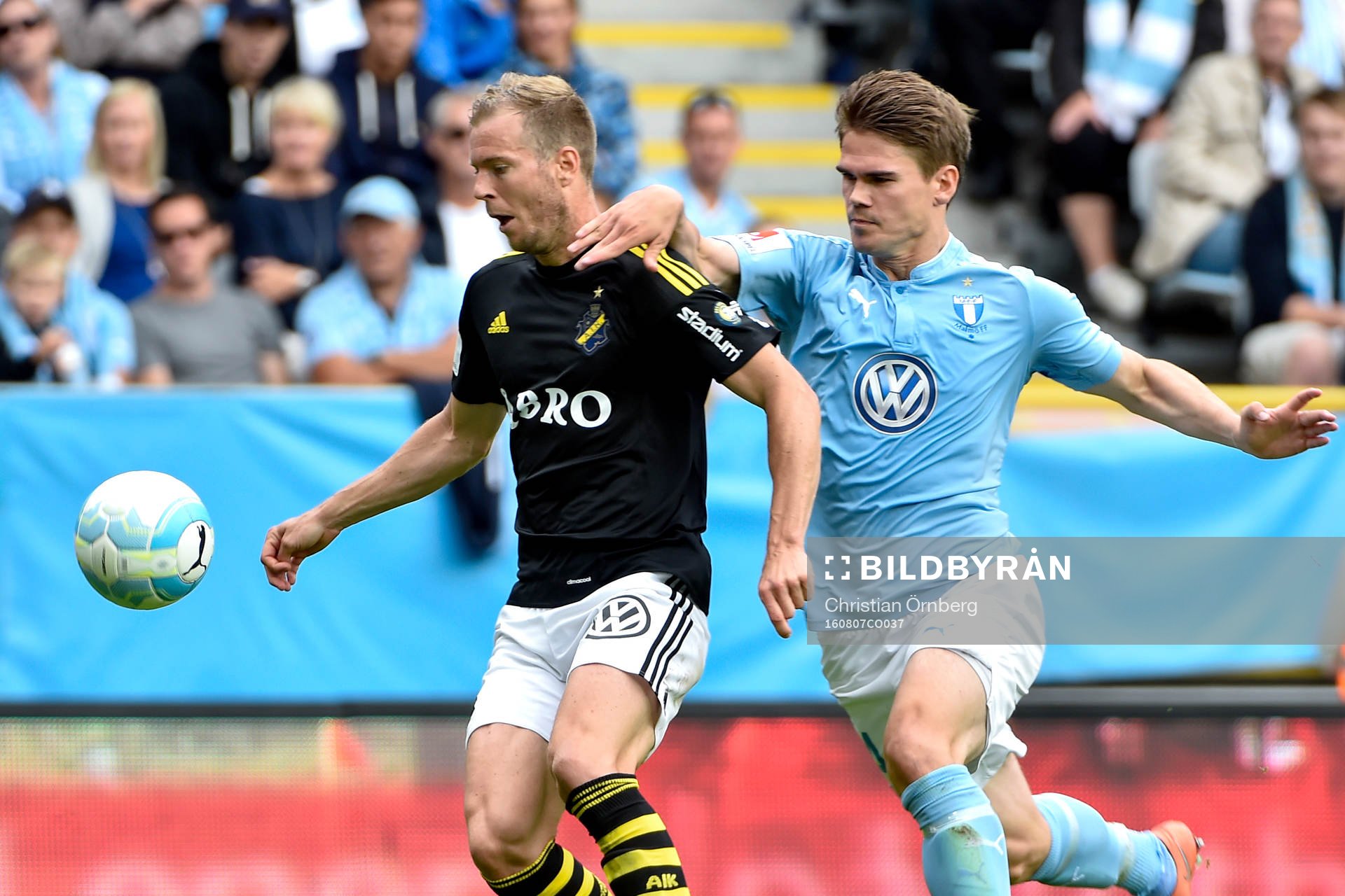 s Per Karlsson och Malmö FFs Vidar Örn Kjartansson