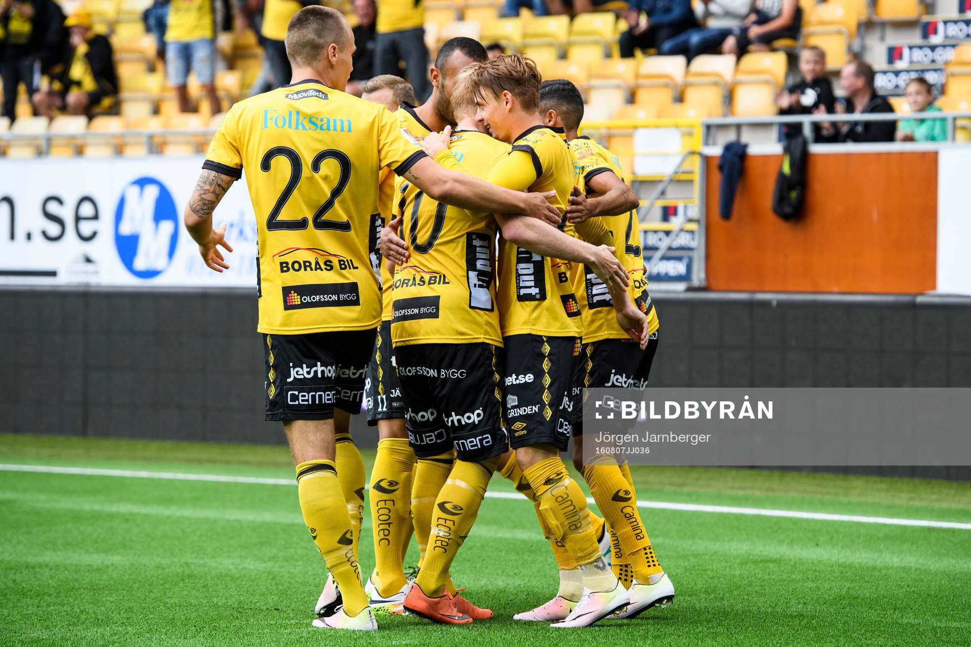 Elfsborgs Simon Hedlund jublar