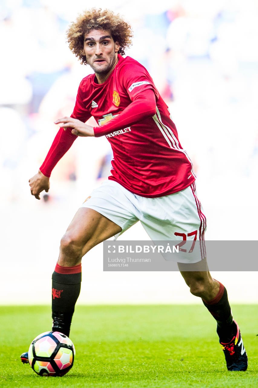 Manchester Uniteds Marouane Fellaini