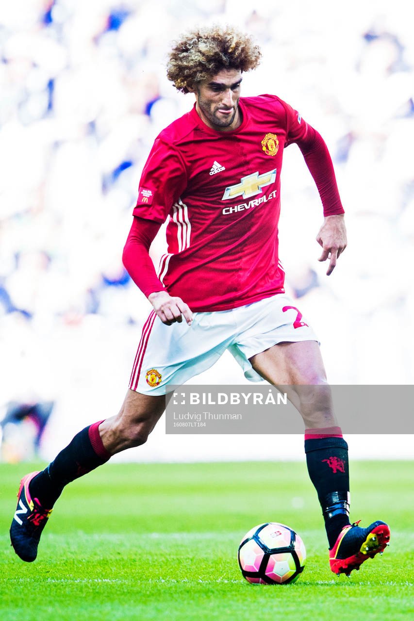 Manchester Uniteds Marouane Fellaini