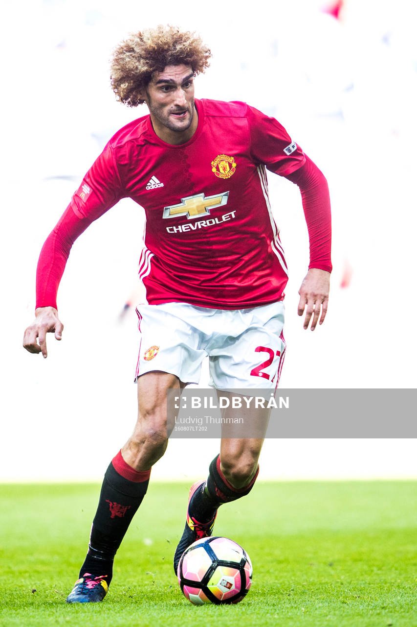 Manchester Uniteds Marouane Fellaini