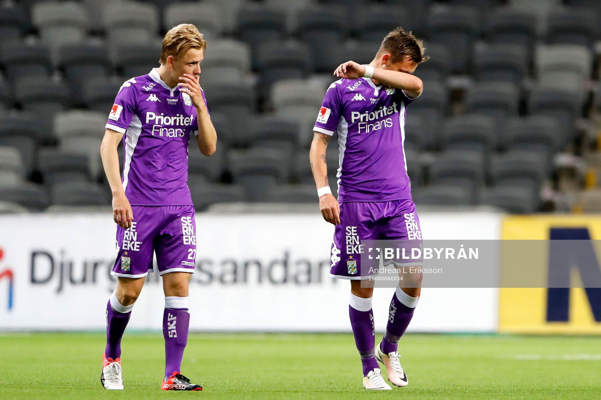 IFK Göteborgs Billy Nordström och Jakob Ankersen deppar