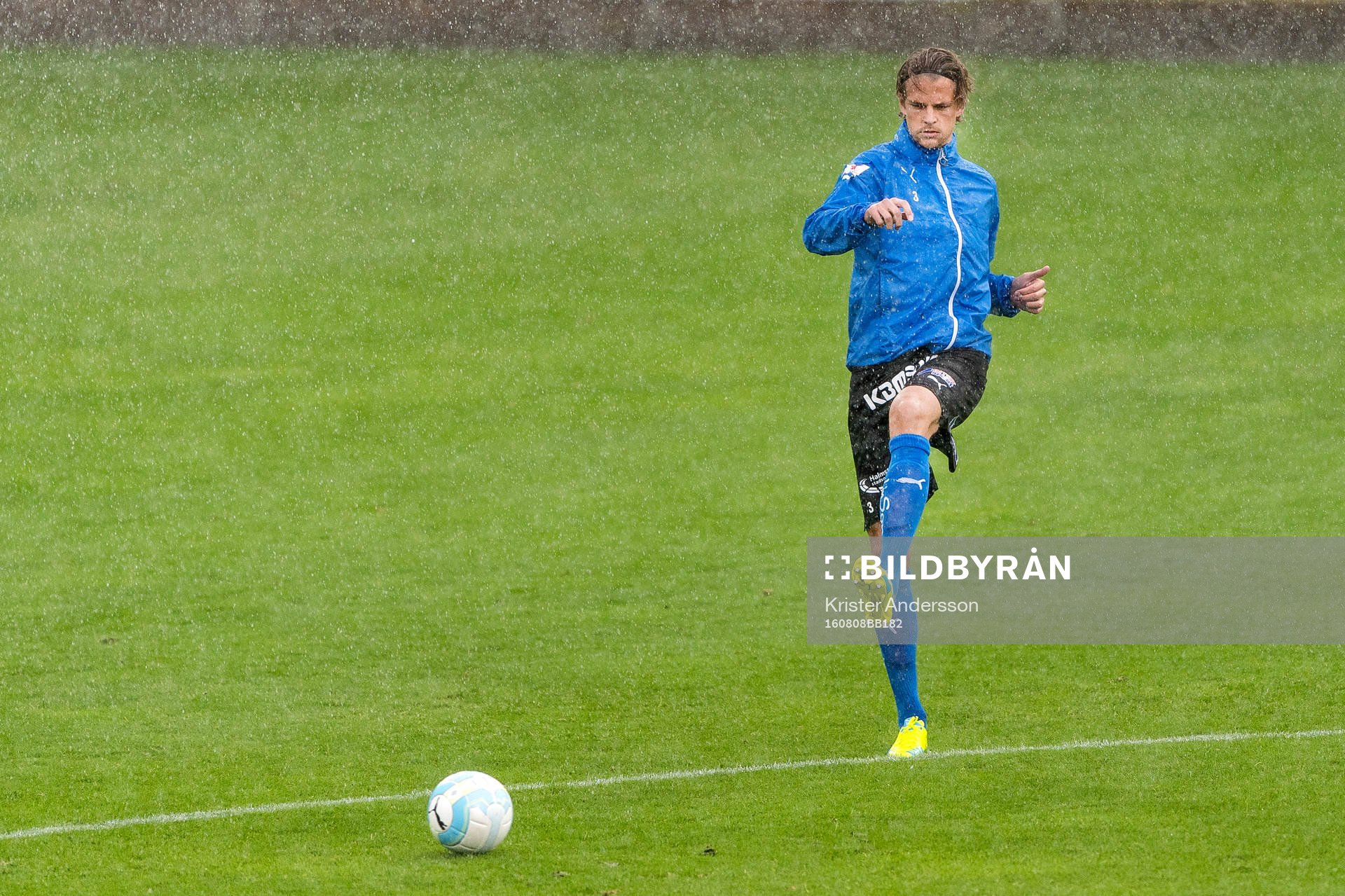 Halmstads Fredrik Liverstam före fotbollsmatchen i