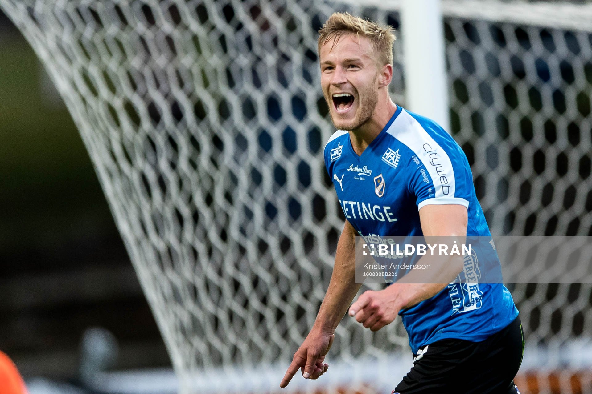 Halmstads Alexander Ruud Tveter jublar