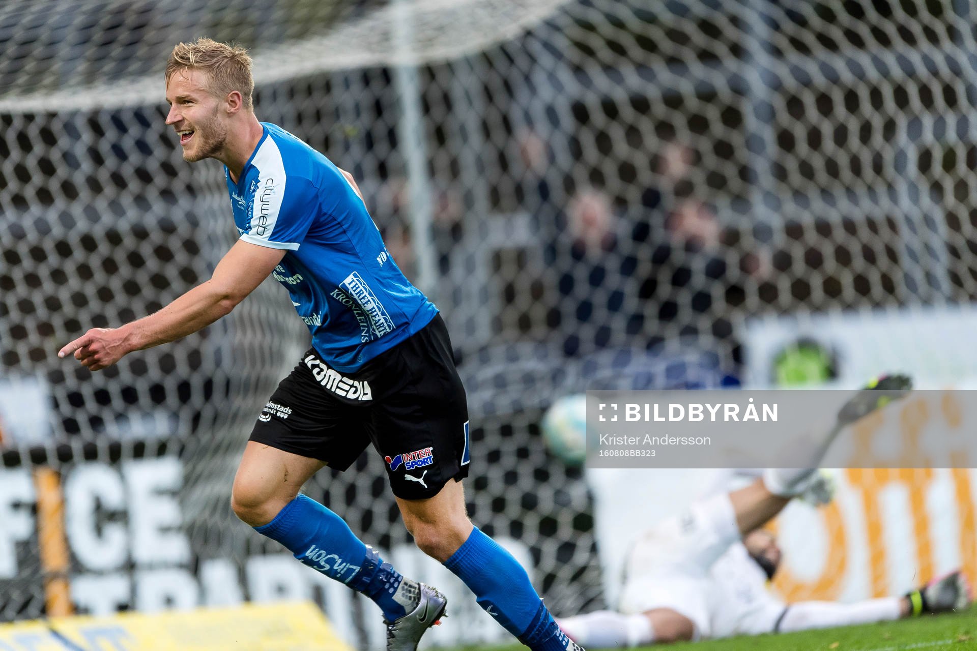 Halmstads Alexander Ruud Tveter jublar