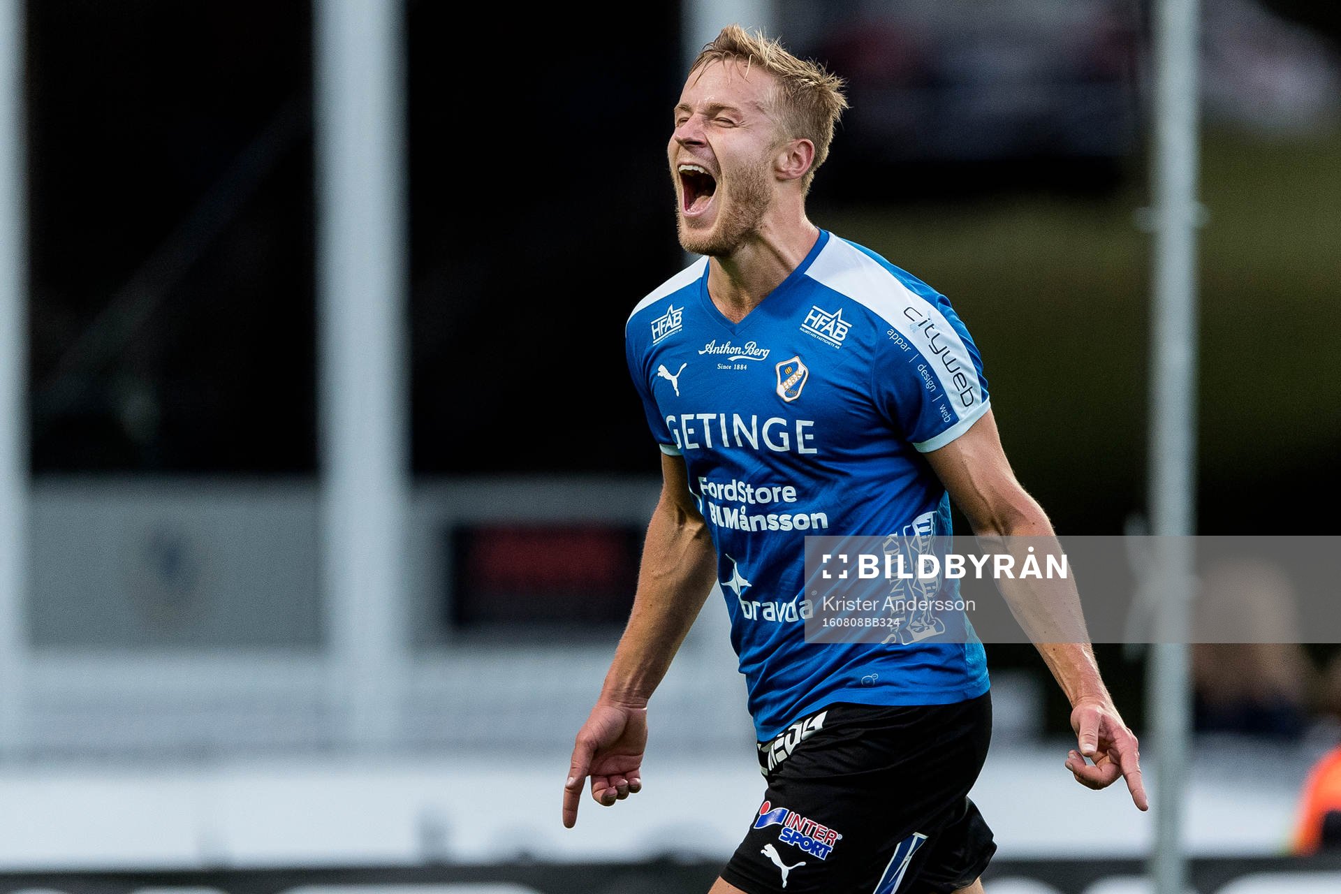 Halmstads Alexander Ruud Tveter jublar
