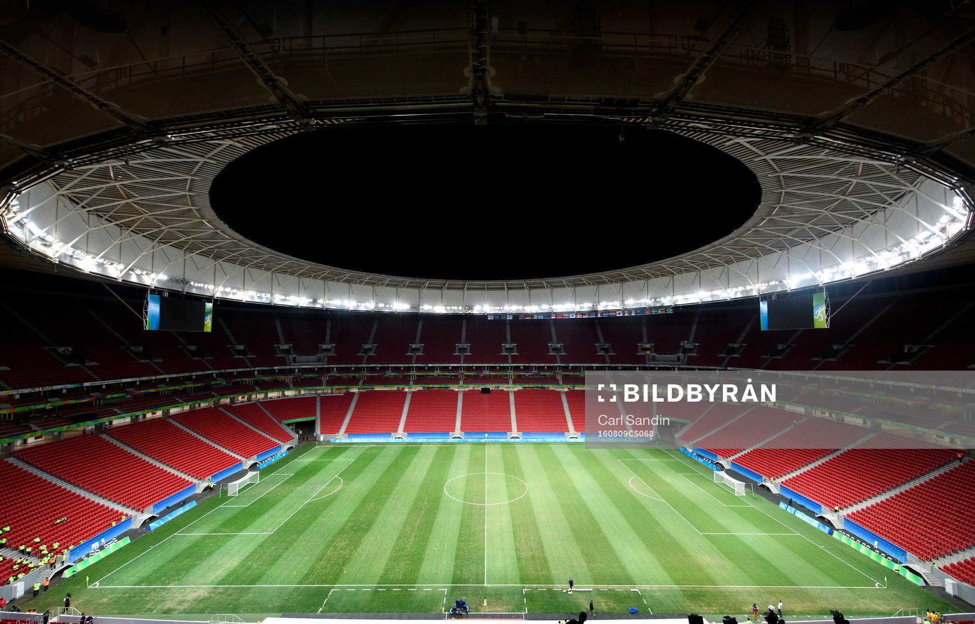 Vy över interiören av arenan Mané Garrincha