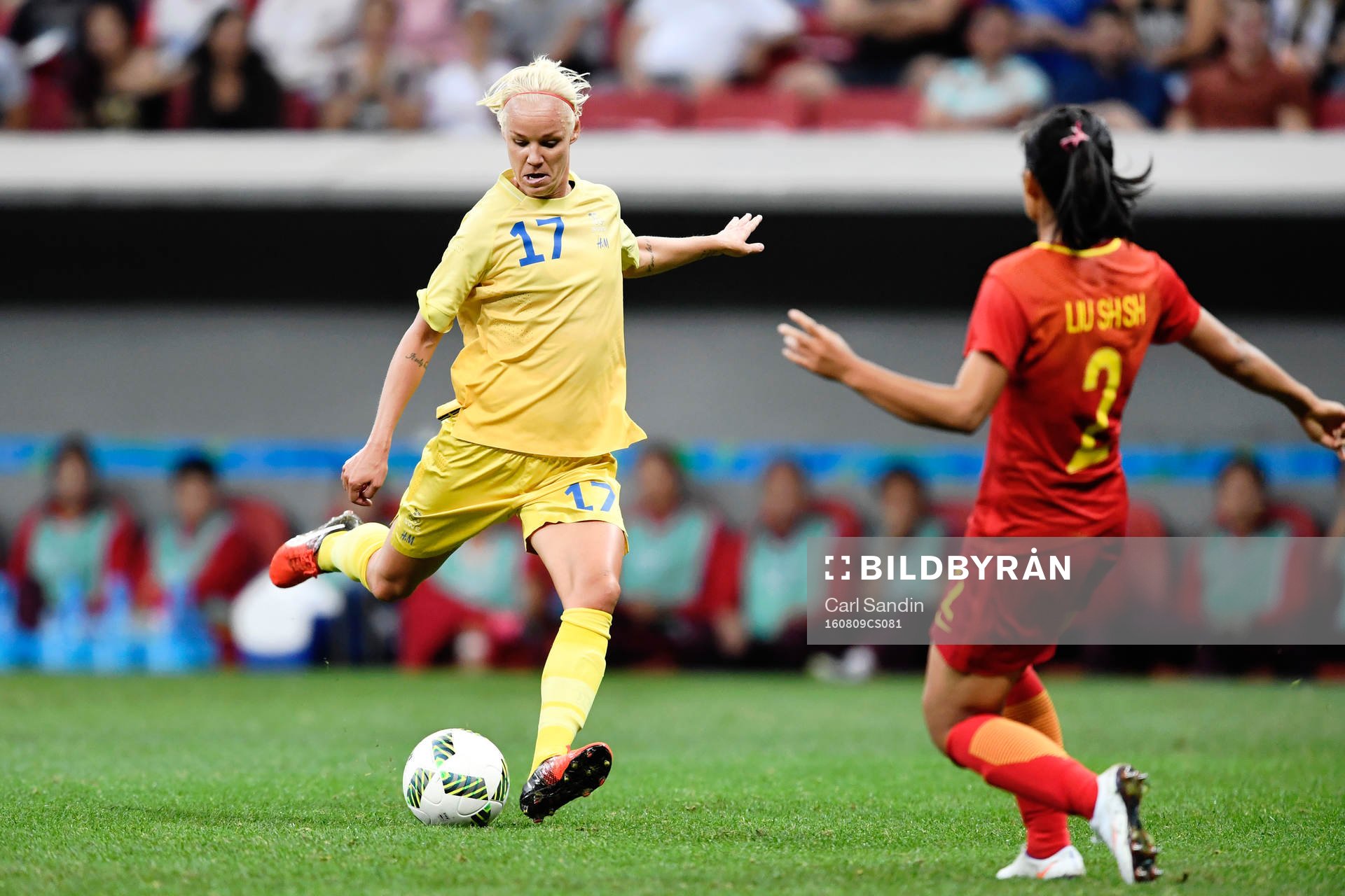 Sveriges Caroline Seger i fotbollsmatchen mellan Kina och